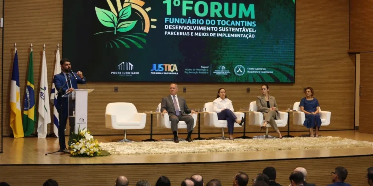 Governo do Tocantins destaca impactos da regularização fundiária na comercialização de créditos de carbono durante I Fórum Fundiário do Estado