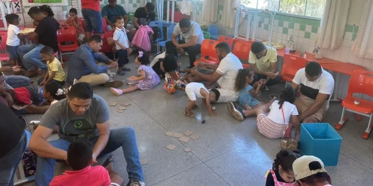 Projeto de resgate de brincadeiras populares do Cmei Paraíso Infantil é destaque em Congresso Internacional