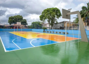 Reforma de quadra poliesportiva da 208 sul