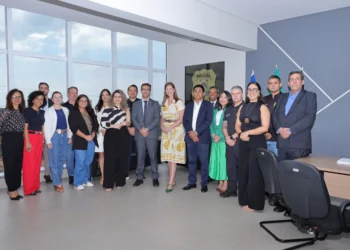 Ao longo da visita, serão apresentados à comitiva veículos, mobiliário e equipamentos adquiridos com o fundo - Luiz de Castro / Governo do Tocantins