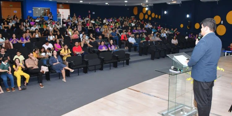 O evento visa debater iniciativas e capacitar os profissionais para a oferta de suporte às famílias e bebês, com assistência humanizada e qualificada