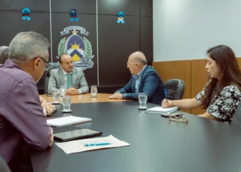 A reunião foi presidida pelo secretário Carlos Humberto e acompanhado de equipe técnica da Sics. - Foto: Matheus Alcantara/Governo do Tocantins