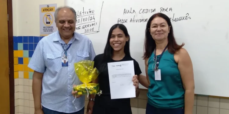 A estudante Yara está na expectativa de fazer uma boa prova