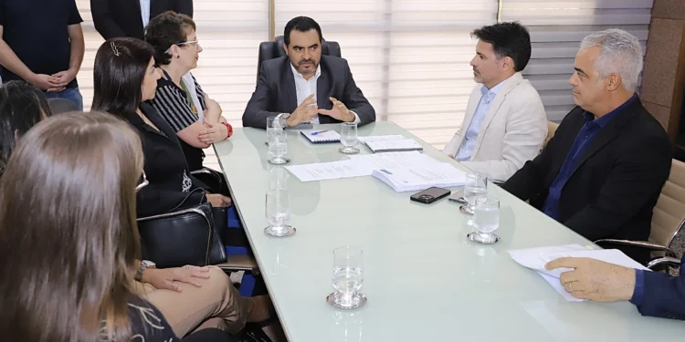 Governador Wanderlei destacou a importância da comitiva técnica  apresentar o Tocantins na COP29 como um estado comprometido com a proteção ambiental/Jordana Capistrano/Governo do Tocantins