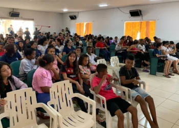 Palestras ocorreram na Escola Municipal Cantinho do Céu e no Centro de Convenções da cidade/Divulgação