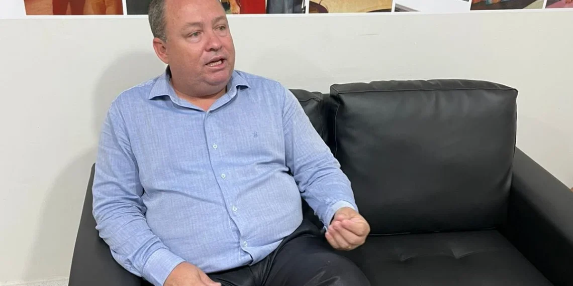 Dr. Flávio Suarte visitou a redação do PORTAL LJ
Foto: Portal LJ