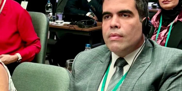 Na Turquia, Ricardo Ayres defende compensação internacional para produtores rurais