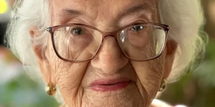 Tocantínia chora o falecimento de Dona Luiza Reis