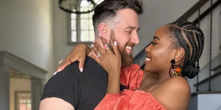 Casal da 1ª temporada de Casamento às Cegas comemora 6 anos de união; veja
