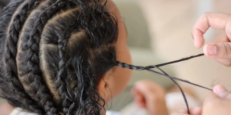 Cmei Amâncio de Moraes promove apresentações culturais e oficinas de penteado afro neste sábado, 23