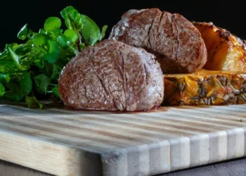 Dieta tem foco em consumo de proteínas e gorduras  • Mayumi Maciel/Unplash