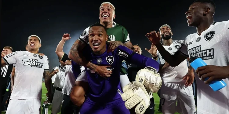 Jogadores do Botafogo comemoram classificação à final • Vitor Silva/Botafogo