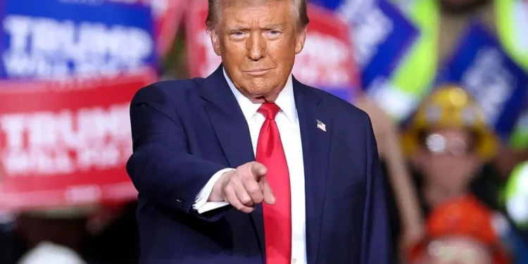 Donald Trump é eleito presidente dos Estados Unidos, projeta CNN