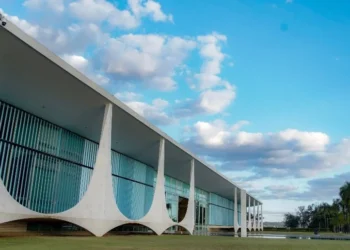 Palácio da Alvorada, em Brasília • Rafa Neddermeyer/Agência Brasil