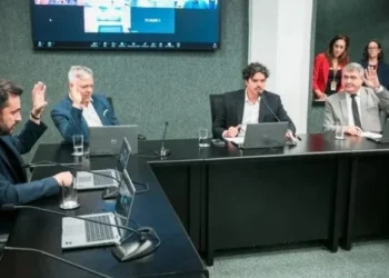 Momento da aprovação do projeto na Comissão de Turismo e Meio Ambiente • Bruno Collaço/Agência AL