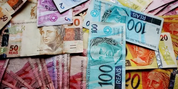 Contas do Governo acumulam déficit de R$ 105,2 bi em 2024