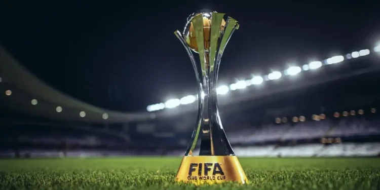 Troféu do Mundial de Clubes da Fifa • Foto: Reprodução/ Fifa