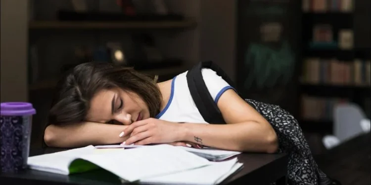 Enem: dormir pode ser tão importante quanto estudar