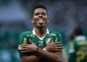 Estêvão é o artilheiro do Brasileirão • RONALDO BARRETO/THENEWS2/ESTADÃO CONTEÚDO TN220241026009 - 26/10/2024