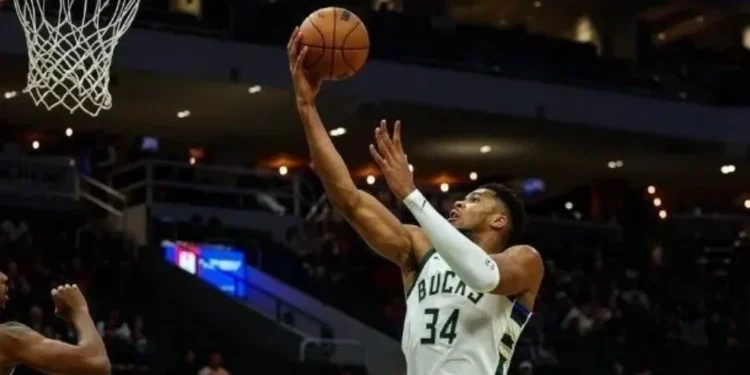 Jaylen Brown chama Antetokounmpo de “criança” após provocação em quadra