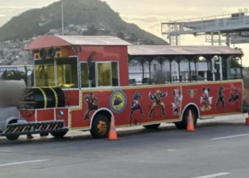 O veículo foi recolhido e encaminhado ao depósito da PRF. • Divulgação/ PRF