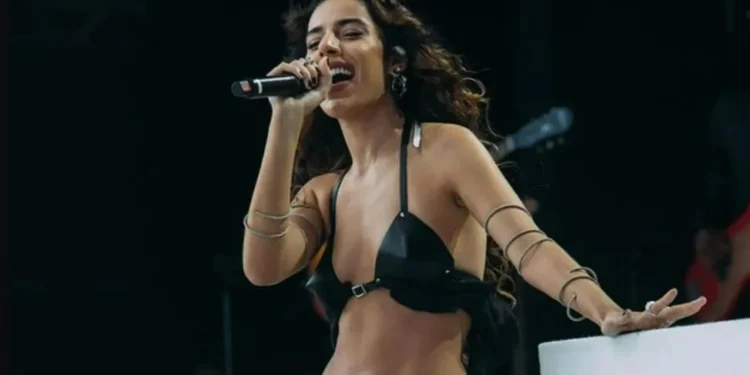Marina Sena fala sobre diferença de idade com Juliano Floss: “Me estressa”