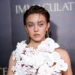 Sydney Sweeney diz não existir apoio entre mulheres em Hollywood: “Tudo falso”