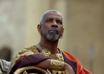 Denzel Washington em "Gladiador 2" • Divulgação/Paramount Pictures