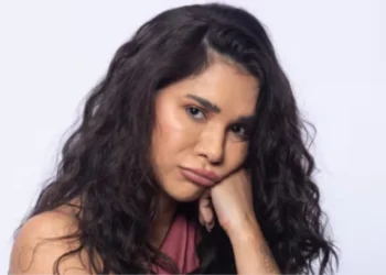 Apelidada de Furacão, Gizelly foi eliminada na oitava Roça do reality show • Record/Antonio Chahestian