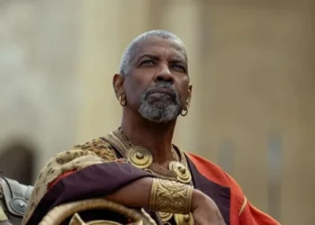 Denzel Washington em "Gladiador 2" • Divulgação/Paramount Pictures