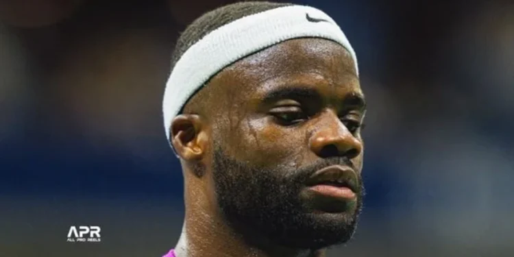 Tenista é multado em quase R$ 700 mil por xingar árbitro