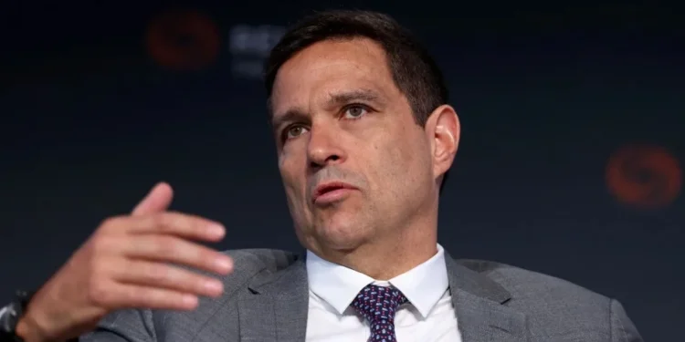 Campos Neto defende choque fiscal e diz que governo está se esforçando