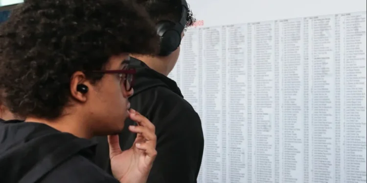 Estudantes durante a primeira fase da Fuvest 2025 • Walmor Carvalho/Fotoarena/Estadão Conteúdo