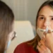 Nova vacina nasal promete conter transmissão de coqueluche, aponta pesquisa