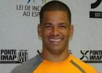 Júlio César nos tempos de Ponte Preta • PontePress/DJota Carvalho