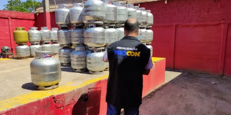 Procon Tocantins divulga pesquisa de preço do Gás de cozinha em 12 cidades do Estado