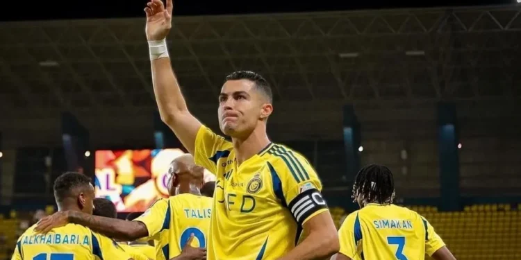 Cristiano Ronaldo desabafa: “Dizem que estou acabado e só quero dinheiro”