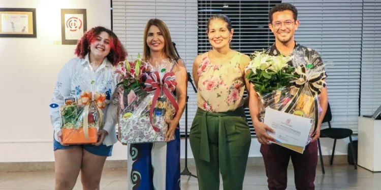 Premiações encerram VIII edição do Salão Palmense de Novos Artistas