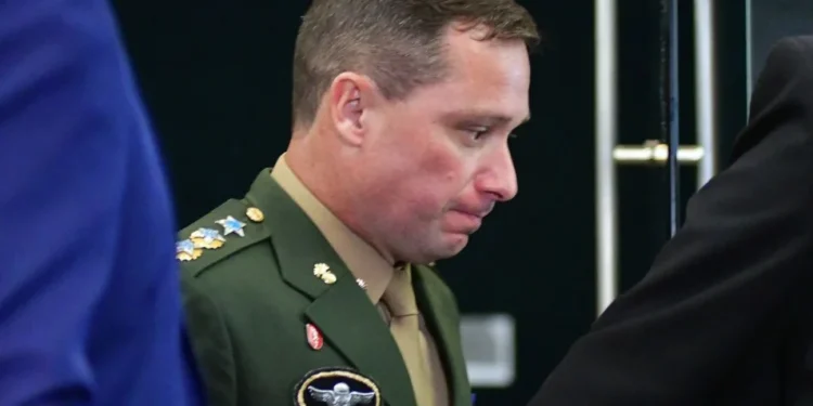 PGR cogitou prisão de Cid, mas recuou após novo depoimento