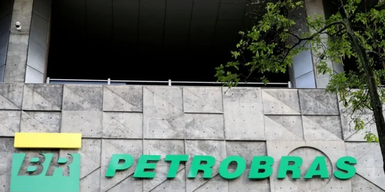 Novo plano da Petrobras é “extremamente factível e realista”, diz Chambriard