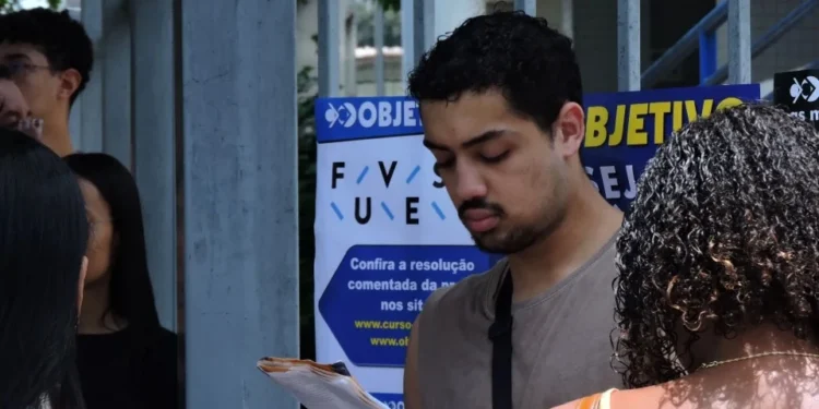 Fuvest divulga notas de corte da 1ª fase; veja os cursos mais concorridos