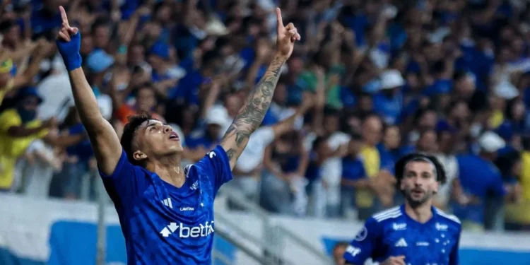 Cruzeiro recebe “torcida especial” de times brasileiros; entenda