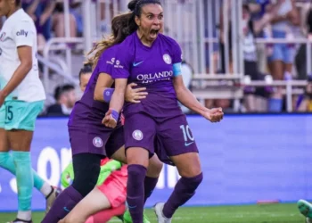 Marta comemora o golaço que levou o Orlando Pride a final inédita da NWSL • Reprodução/X @ORLPride