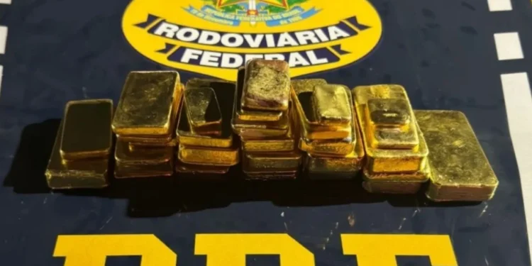 PRF apreende barras de ouro ilegal avaliadas em R$ 10 milhões em Roraima