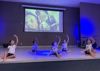 Espetáculo será apresentado em duas sessões, às 17h30 e às 19 horas