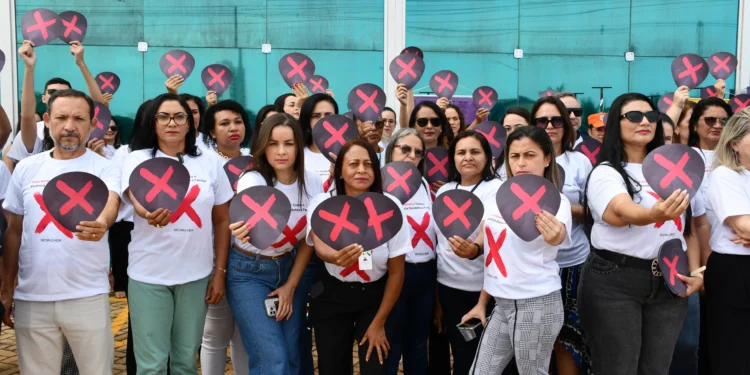 SES-TO participa de ação contra a violência doméstica e familiar