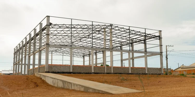 Obras de infraestrutura esportiva em Paraíso seguem em pleno andamento