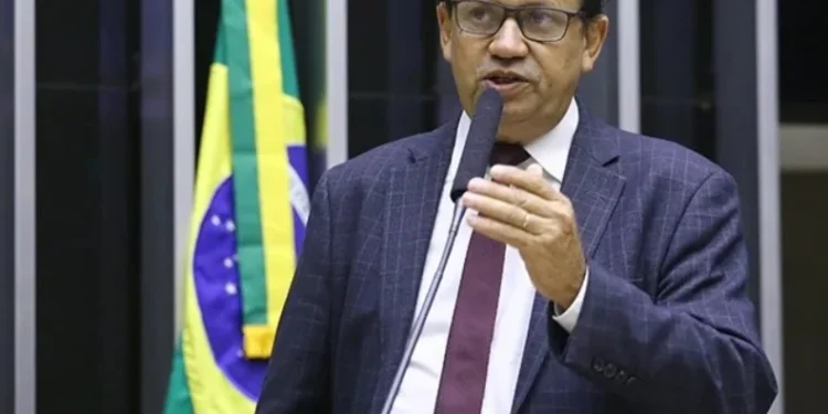 Deputado Eli Borges comemora derrubada do novo DPVAT: “grande vitória do PL no Congresso”