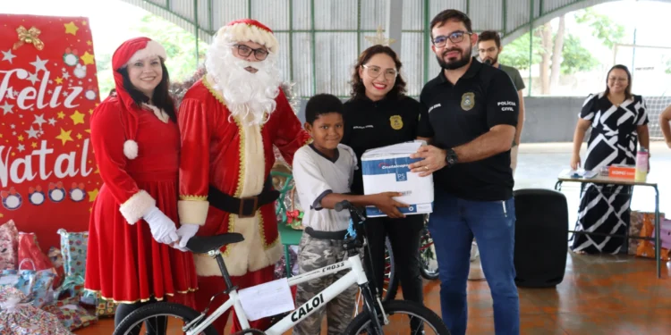 Segurança Pública e Polícia Civil participam da campanha Papai Noel dos Correios e transformam mais 300 sonhos de Natal em realidade