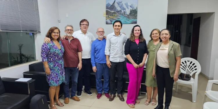 Academia Palmense de Letras elege nova Diretoria Executiva